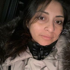 Meet your Posher, Angelica